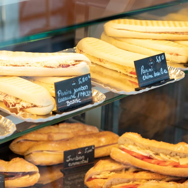 Afficher l'image n°2