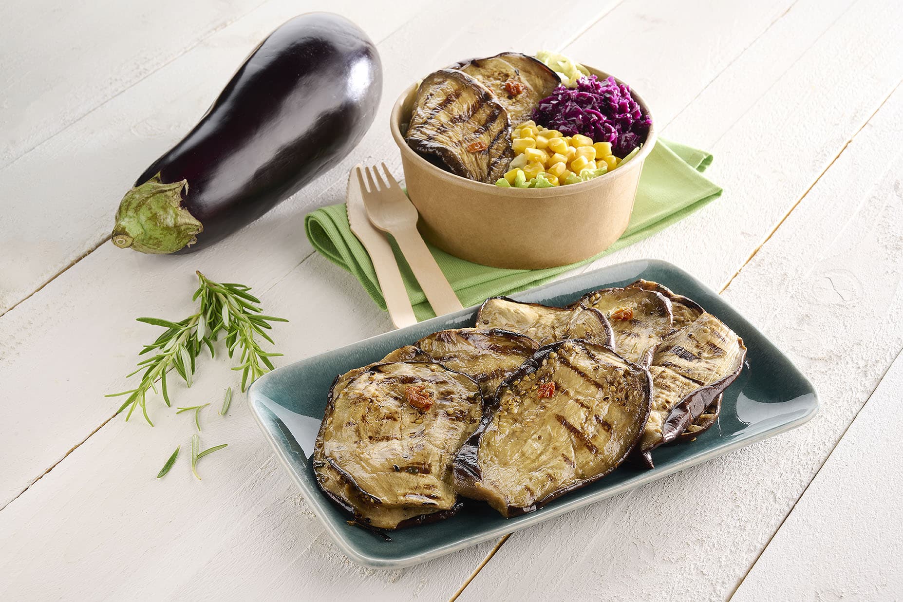 Lamelles d'aubergines grillées
