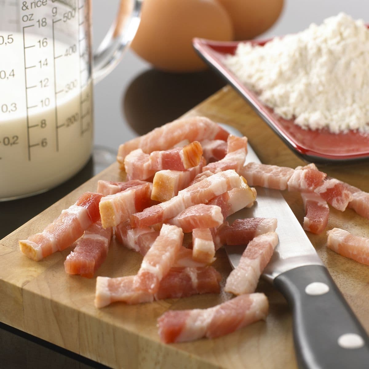 Allumettes de lardons fumés