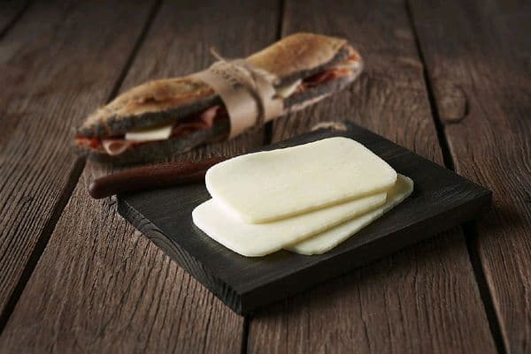 Fromage de brebis tranché, barquette de 600g